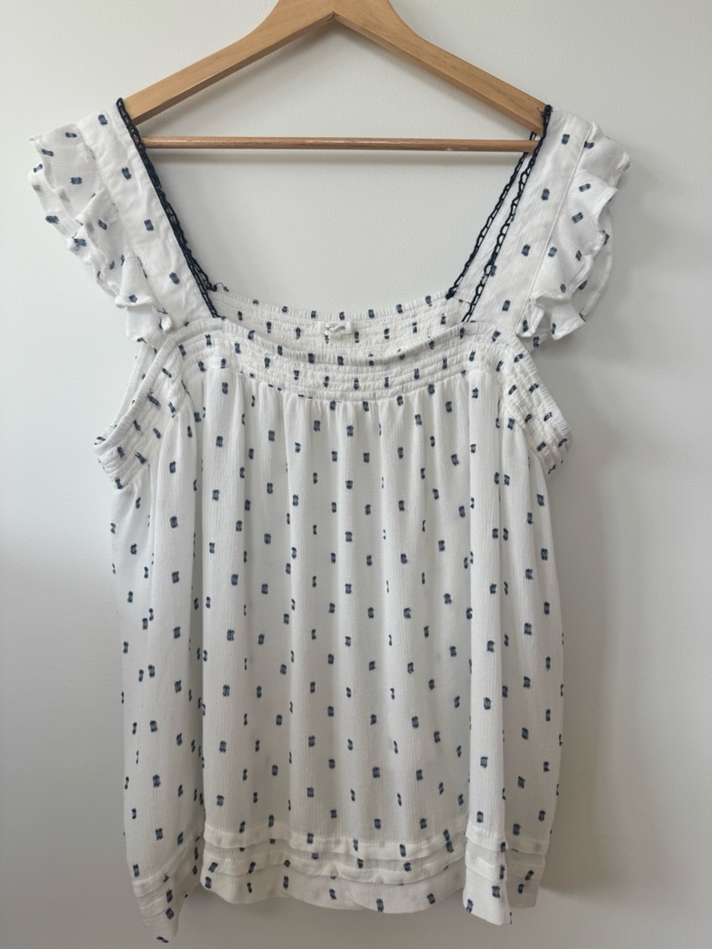Maurices Floral Dot Blouse Womens 2X White Blue Ruffle Sleeve Boho Flowy Top